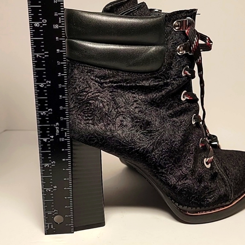 Sam Edelman Sondra Ankle Boots Booties Heels Shoe Lace-up Leather Black Velvet 8 - Picture 15 of 15